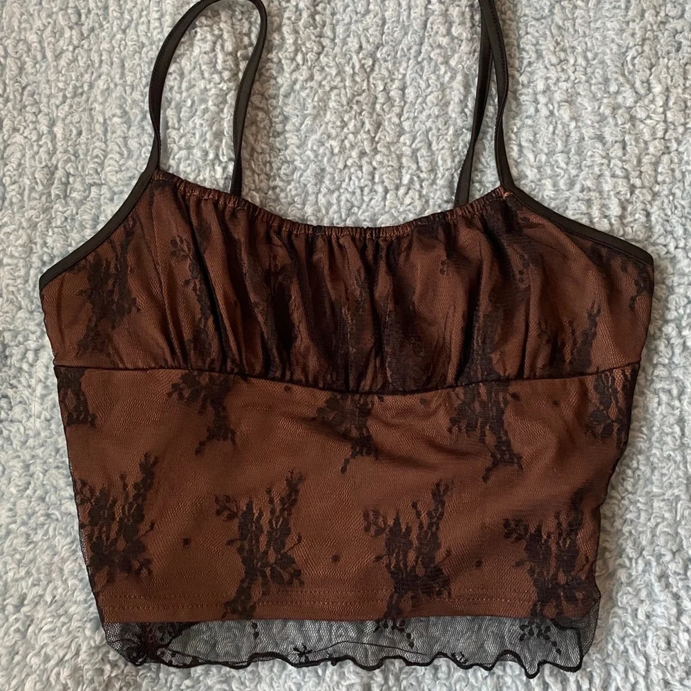 Lace Ruched Bust Cami - Picture 3 of 5